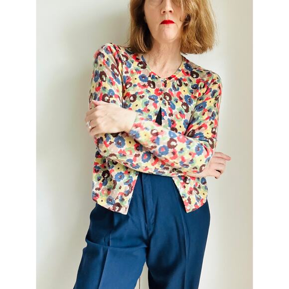 Vintage y2k Cardigan Sweater Size M Slim Fit Wool Light Weight Multi Color - Picture 8 of 8